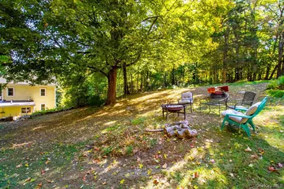 310 Oak Lane, Newburgh, NY 12550 - Photo 7