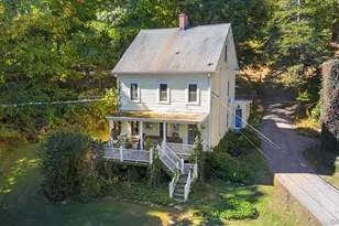 310 Oak Ln, Newburgh, NY 12550 - Photo 3