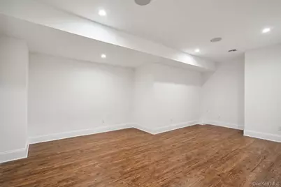 46 Plainview Road, Woodbury, NY 11797 - Photo 39