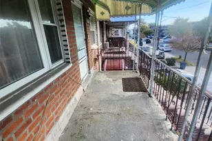 1125 E 104th St, Brooklyn, NY 11236 - Photo 3