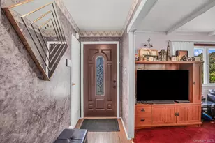 93 Joan Ave, Centereach, NY 11720 - Photo 3