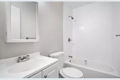 418 S 7th Avenue, Mount Vernon, NY 10550 - Photo 5