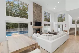 17 Lyme Ln, East Hampton, NY 11937 - Photo 3