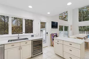 17 Lyme Ln, East Hampton, NY 11937 - Photo 11