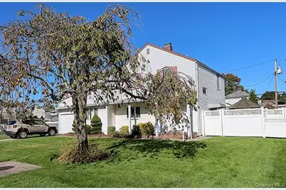 81 Ward Street, Westbury, NY 11590 - Photo 3