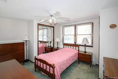 81 Ward Street, Westbury, NY 11590 - Photo 23