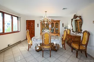 81 Ward St, Westbury, NY 11590 - Photo 15