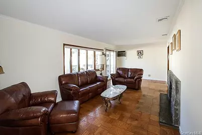 81 Ward Street, Westbury, NY 11590 - Photo 9