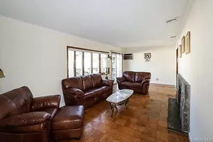 81 Ward St, Westbury, NY 11590 - Photo 9