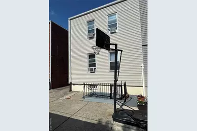 6922 64th Place, Ridgewood, NY 11385 - Photo 31