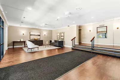470 Halstead Avenue #6V, Harrison, NY 10528 - Photo 7