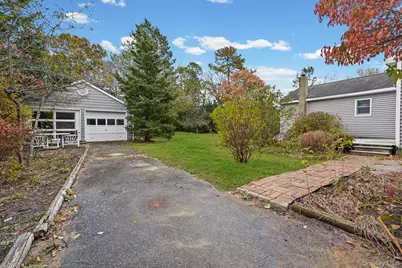 757 Belmore Avenue, Islip Terrace, NY 11752 - Photo 23