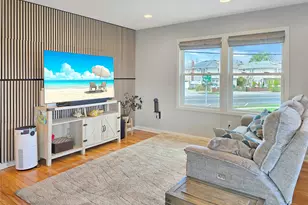 541 Long Beach Rd, Island Park, NY 11558 - Photo 5