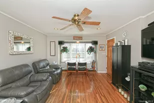 115 Old Farmingdale Rd, West Babylon, NY 11704 - Photo 9