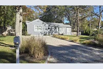 39 Lynncliff Road, Hampton Bays, NY 11946 - Photo 1