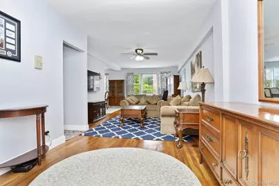 30 E Hartsdale Avenue #4D, Hartsdale, NY 10530 - Photo 5