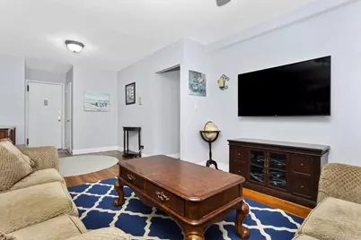 30 E Hartsdale Avenue #4D, Hartsdale, NY 10530 - Photo 11
