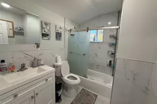 51 Bruce Ln, Brentwood, NY 11717 - Photo 17