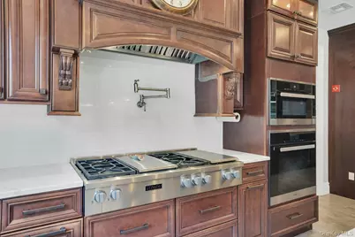 108 Fig Drive, Dix Hills, NY 11746 - Photo 23