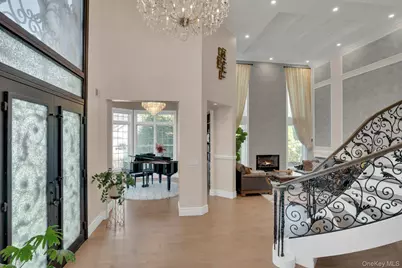 108 Fig Drive, Dix Hills, NY 11746 - Photo 5