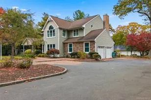 15 Arbor Ct, Bohemia, NY 11716 - Photo 33