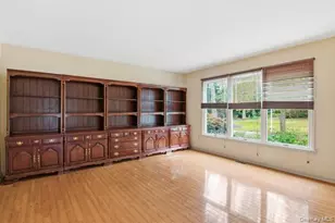 15 Arbor Ct, Bohemia, NY 11716 - Photo 7