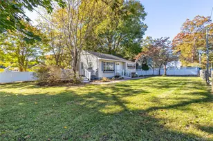 50 Prince Rd, Rocky Point, NY 11778 - Photo 29