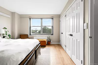 70-25 Yellowstone Boulevard #6T, Forest Hills, NY 11375 - Photo 25