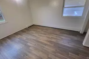 11 Pleasant Ln, Poughkeepsie, NY 12603 - Photo 7