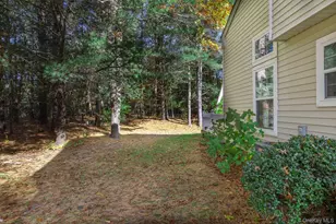 17 Pidgeon Ct, Manorville, NY 11949 - Photo 21