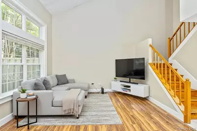 17 Pidgeon Court, Manorville, NY 11949 - Photo 13