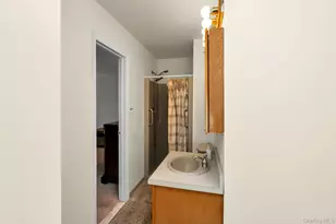 34 Winston Dr, Smithtown, NY 11787 - Photo 21