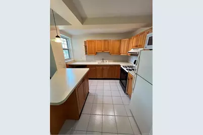 230 Pelham Road #6F, New Rochelle, NY 10805 - Photo 3