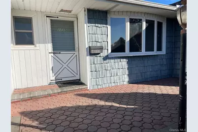 1115 Agnes Court, Valley Stream, NY 11580 - Photo 13