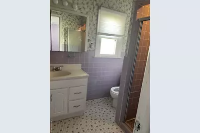 1115 Agnes Court, Valley Stream, NY 11580 - Photo 9