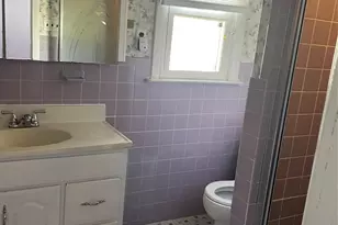 1115 Agnes Ct, Valley Stream, NY 11580 - Photo 9