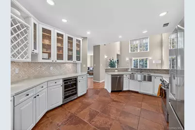 221 Woodlands Drive, Tuxedo Park, NY 10987 - Photo 5