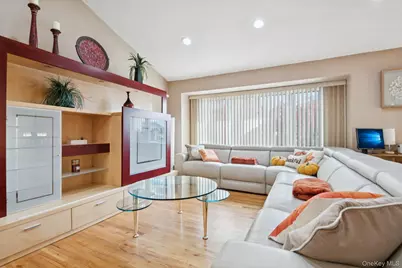 2794 Judith Drive, Bellmore, NY 11710 - Photo 5