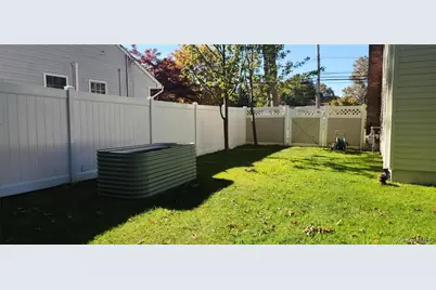 1567 Grundy Avenue, Holbrook, NY 11741 - Photo 25