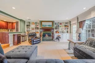 15 Riviera Ct, Great River, NY 11739 - Photo 9