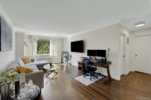 30 N Broadway, White Plains, NY 10601 - Photo 5