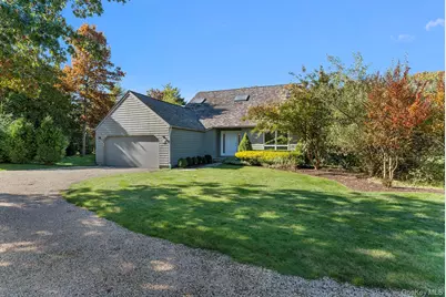 45 Huckleberry Lane, East Hampton, NY 11937 - Photo 1