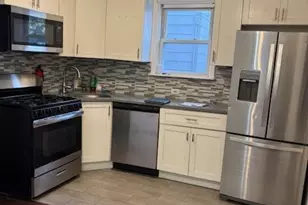 215-11 111th Rd, Queens Village, NY 11429 - Photo 11