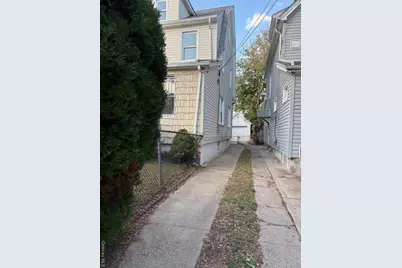 21511 111th Road, Queens Village, NY 11429 - Photo 5