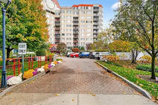 10 Stewart Pl, White Plains, NY 10603 - Photo 45