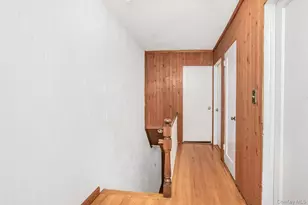 88 Parkway N, Yonkers, NY 10704 - Photo 9