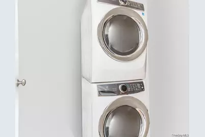 2287 Johnson Avenue #3B, Bronx, NY 10463 - Photo 9