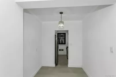 15 Hill Park Ave Avenue #1C, Great Neck, NY 11021 - Photo 13