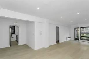 15 Hill Park Ave Ave, Great Neck, NY 11021 - Photo 9