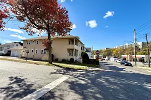 179 Chatterton Ave, White Plains, NY 10606 - Photo 5